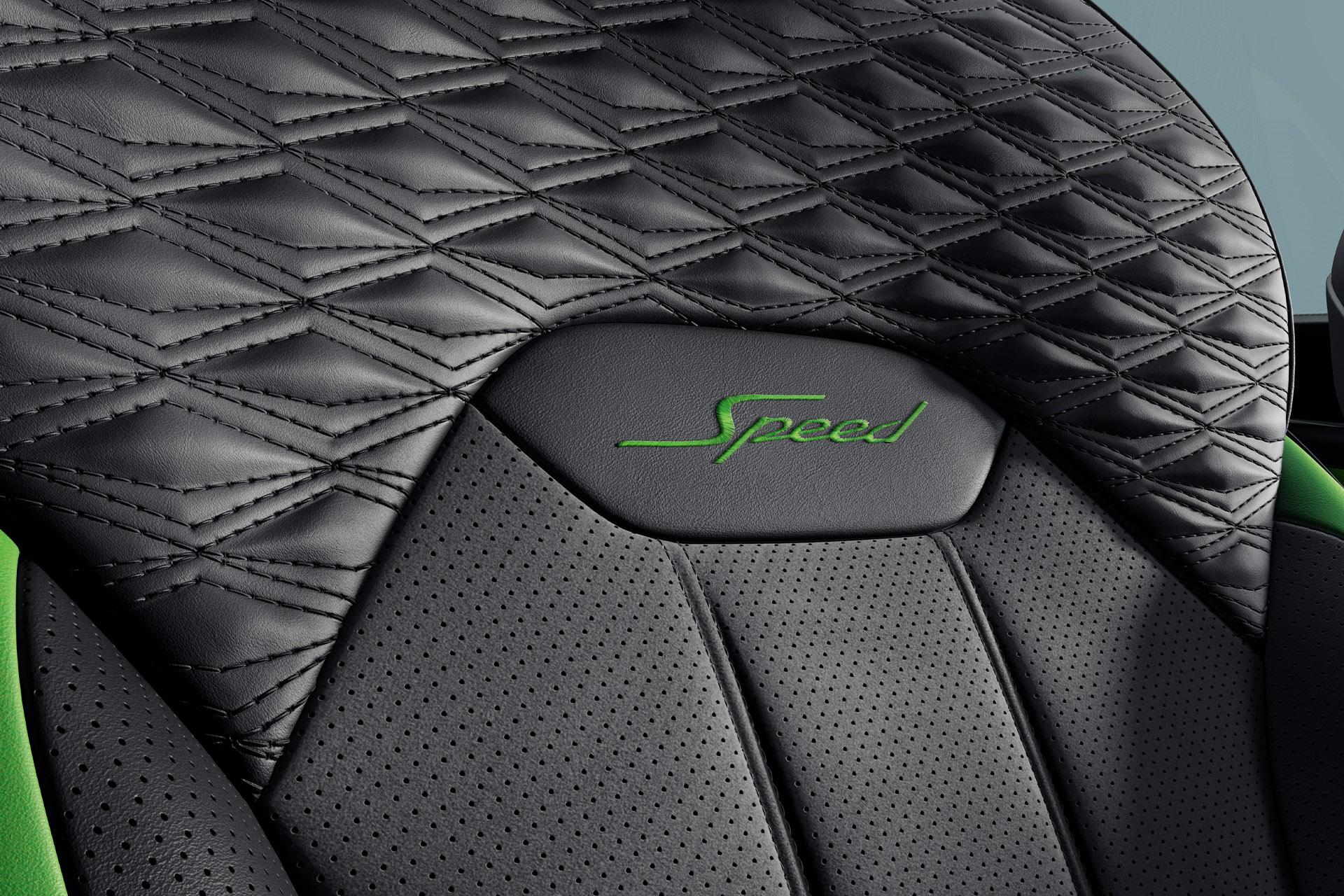 2023 Bentley Bentayga — photo 4