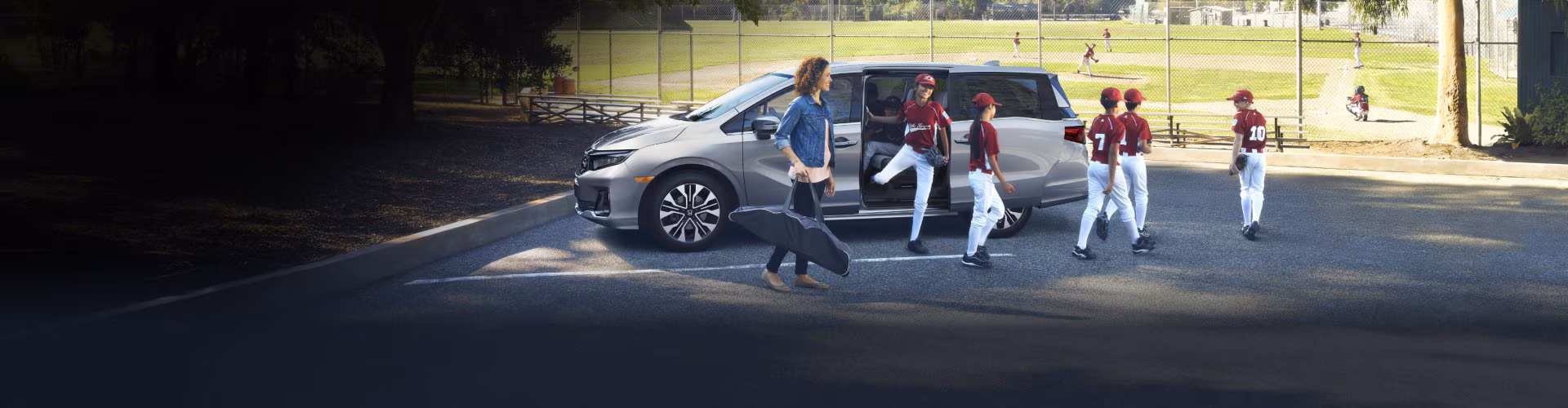 2026 Honda Odyssey — photo 2
