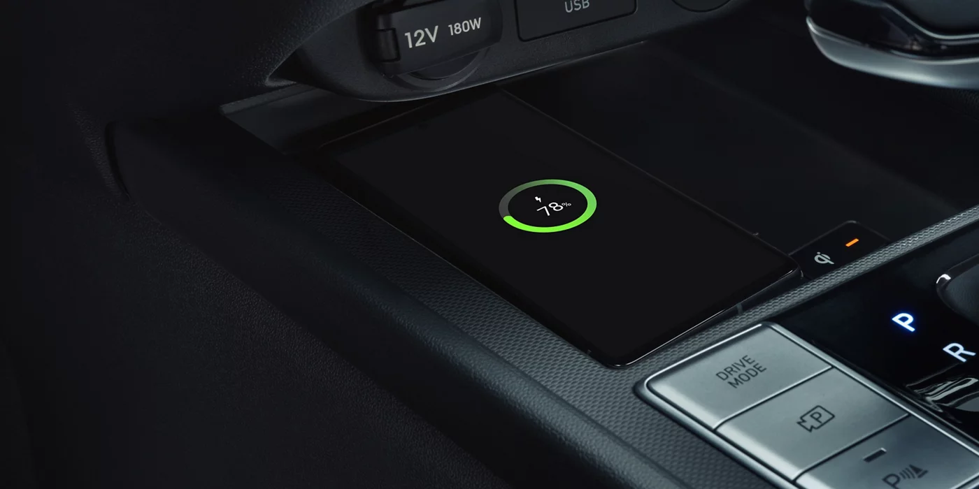 2026 Hyundai Elantra Hybrid — photo 4