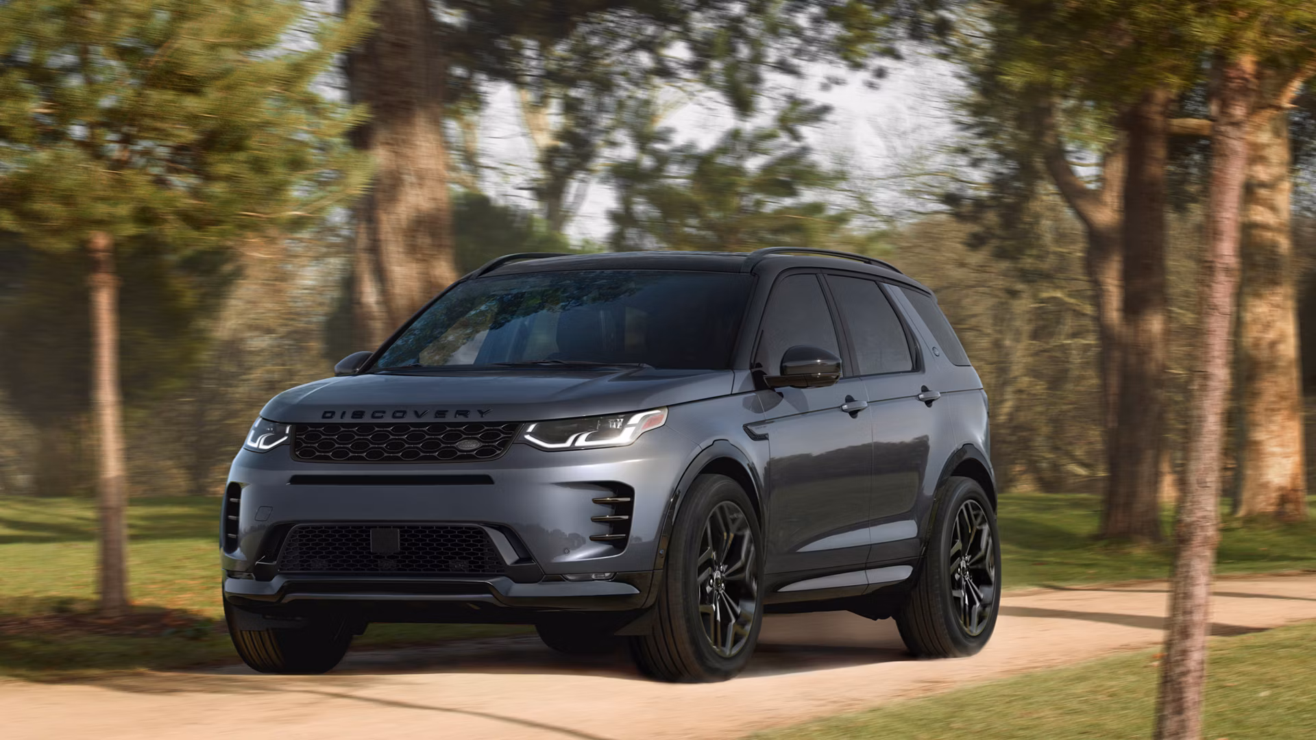 2026 Land Rover Discovery Sport — photo 5