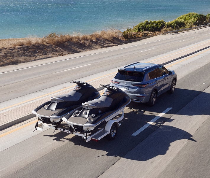 2025 Mitsubishi Outlander Plug-In Hybrid — photo 5