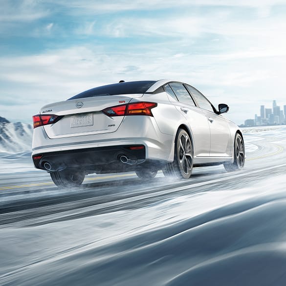 Nissan Altima — photo 4
