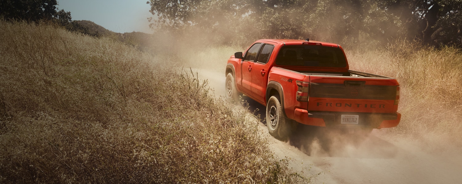 2026 Nissan Frontier — photo 3