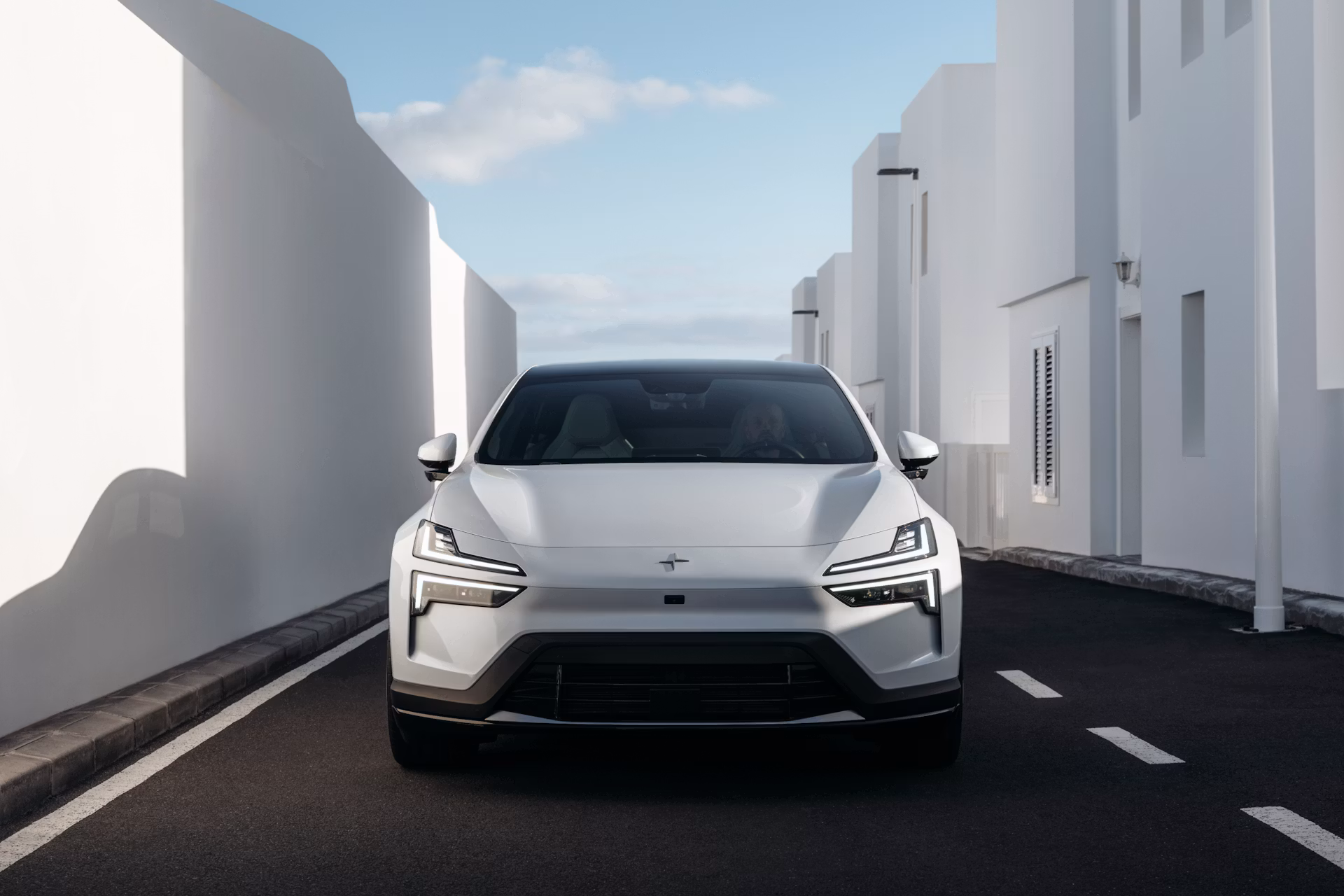 2026 Polestar Polestar 4 — photo 2