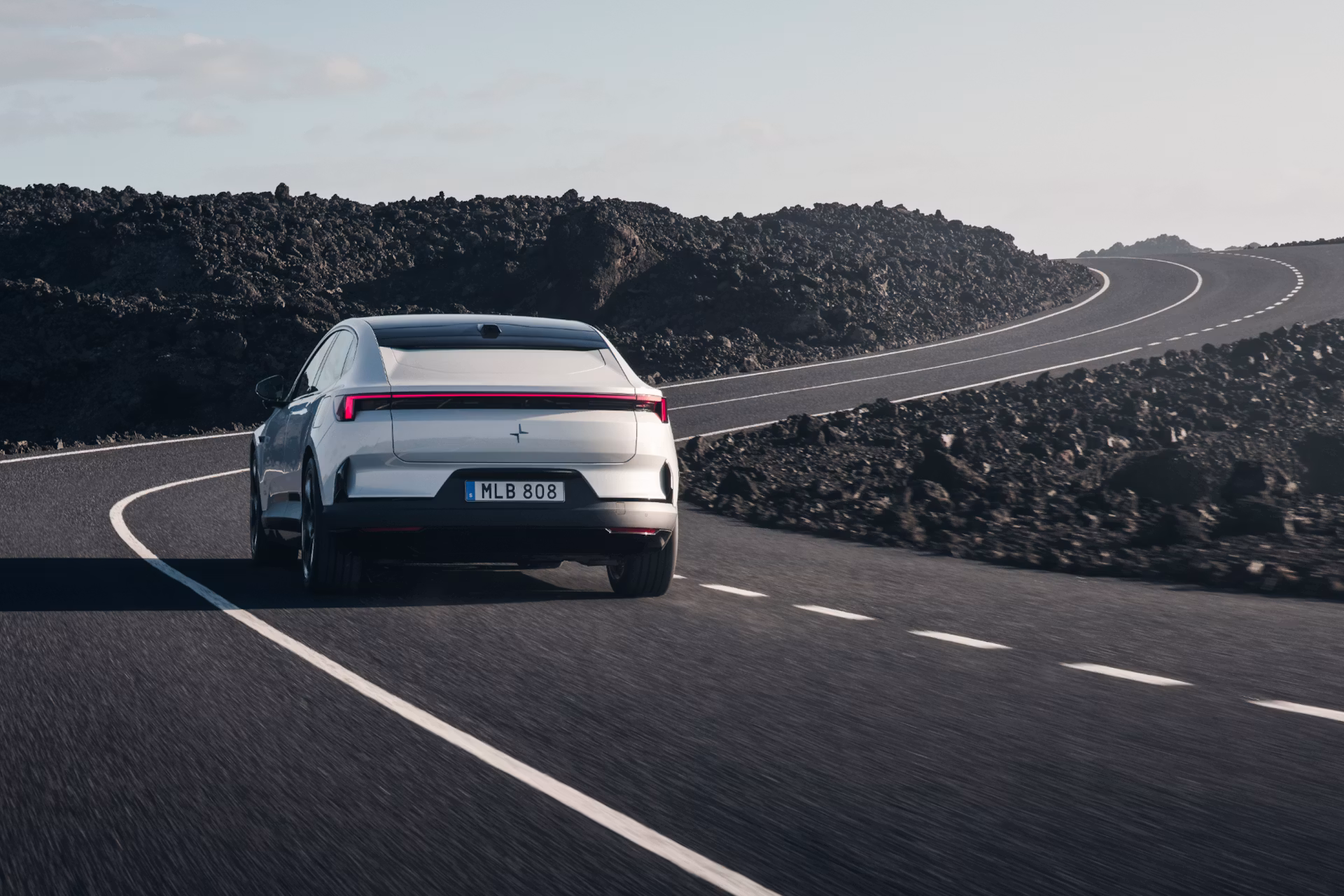 2026 Polestar Polestar 4 — photo 4