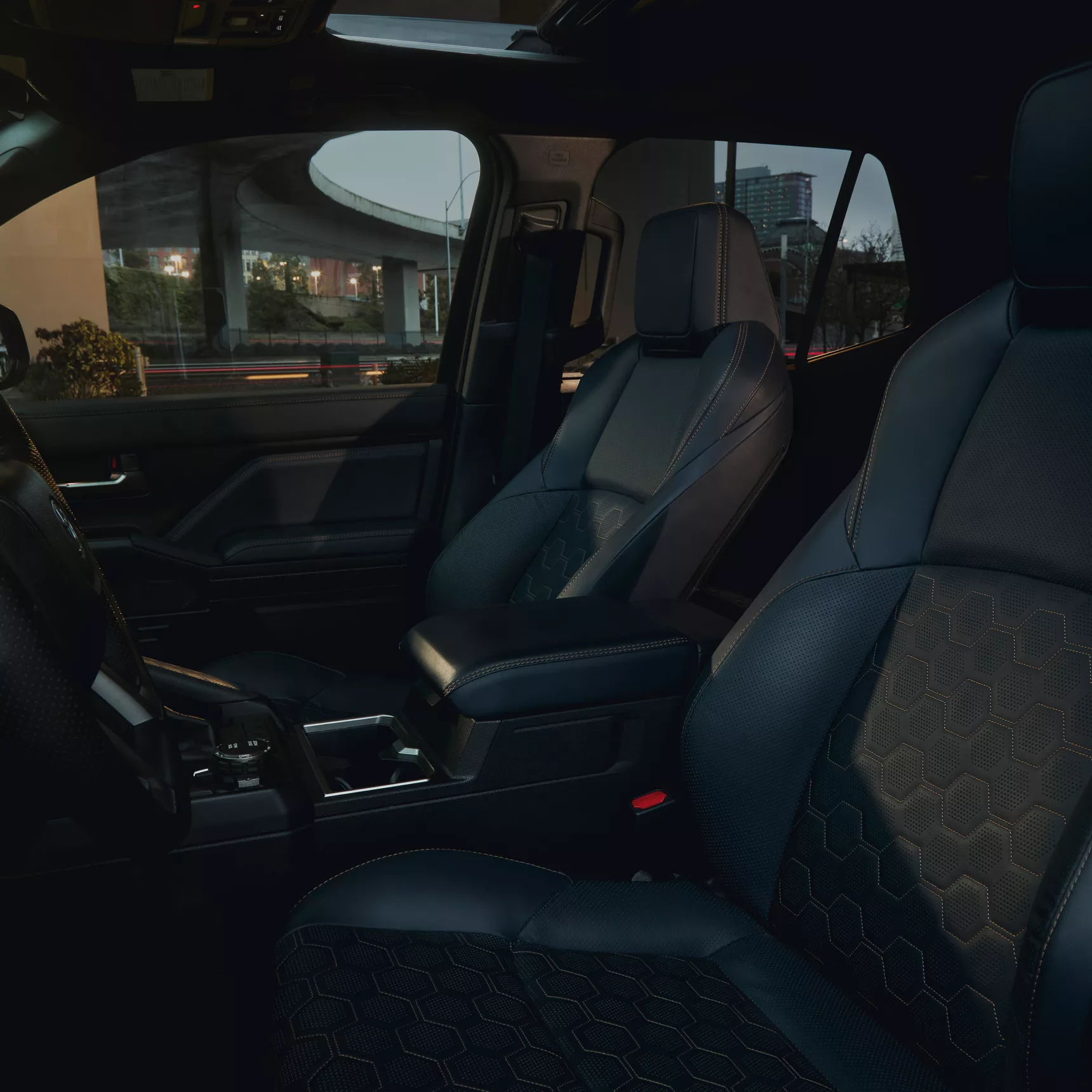 2026 Toyota 4Runner — photo 4