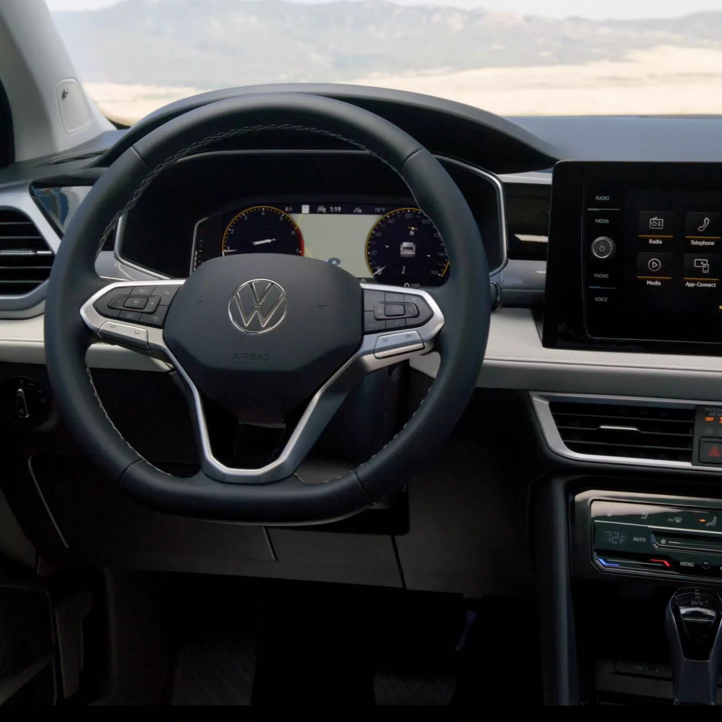 2026 Volkswagen Taos — photo 3
