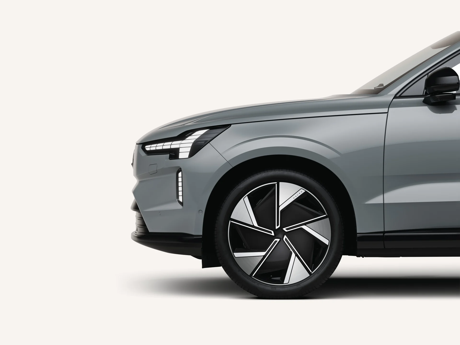 2026 Volvo EX90 — photo 5